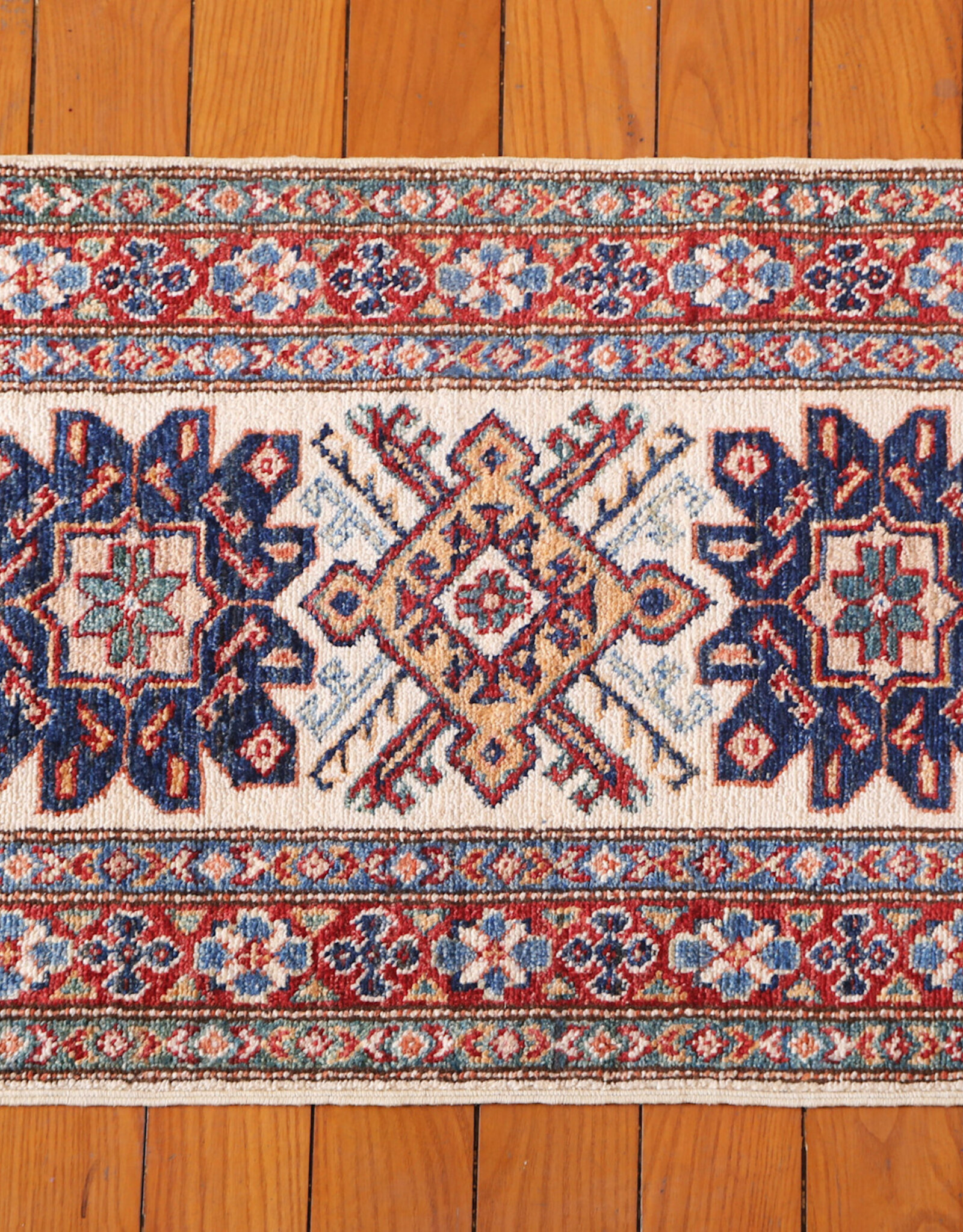 Bunyaad Pakistan 2230051  Motia Kazak  2.1 X 3.0