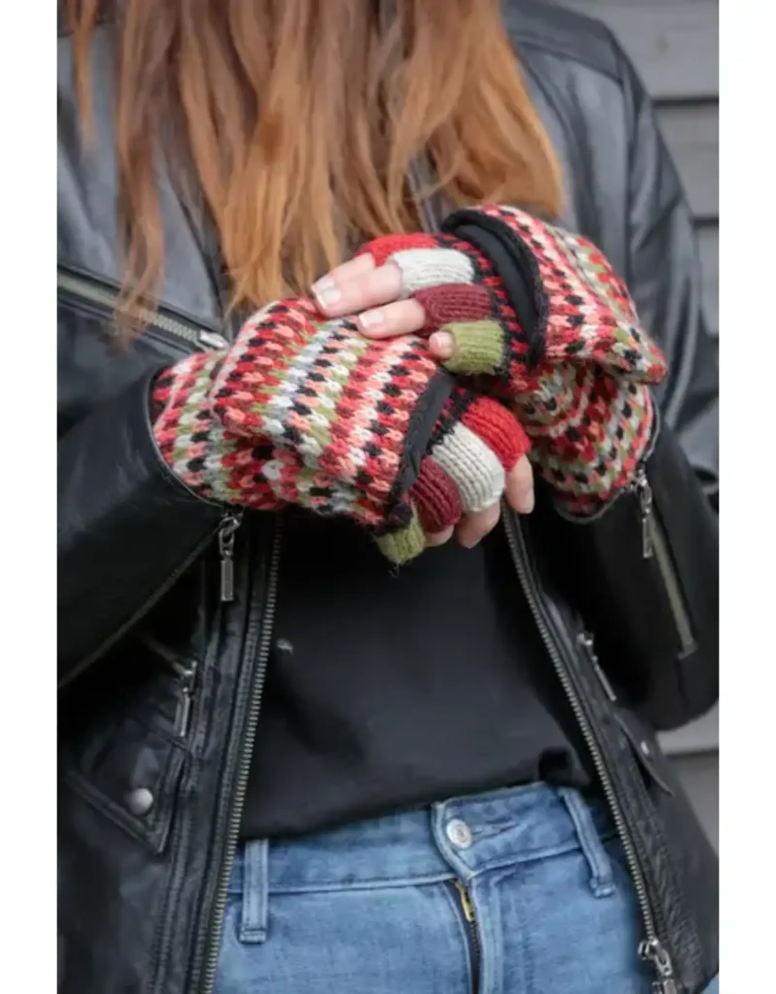 Lost Horizons Confetti Convertible Wool Mittens (Black and Red)