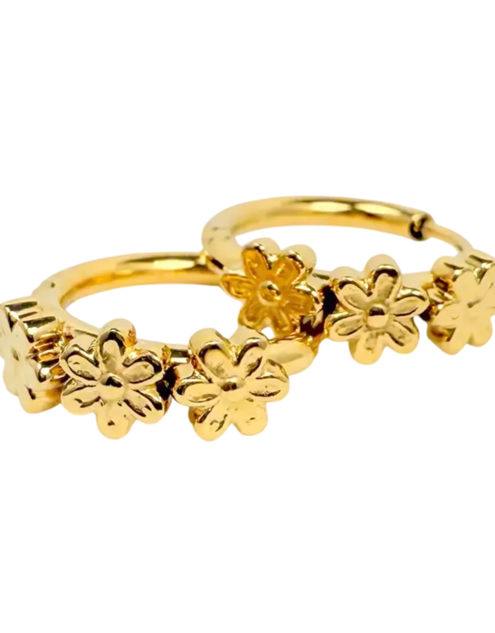EthicGoods Gold Daisy Flower Hoops