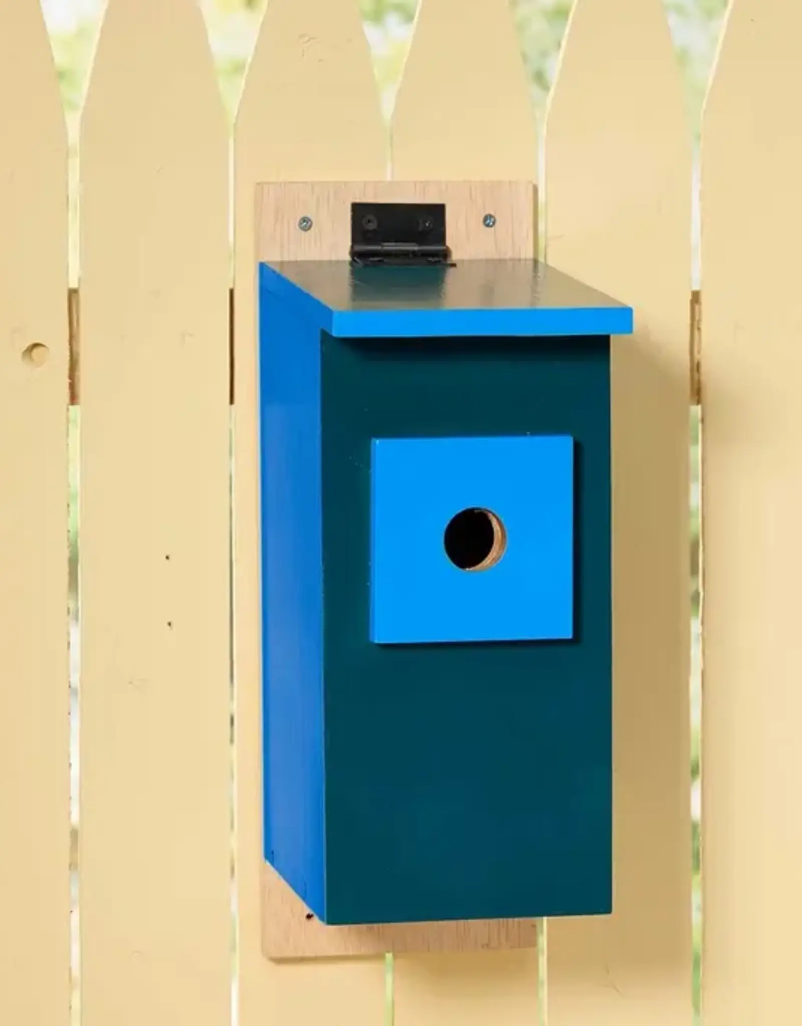 Serrv Blue Mounted Birdhouse
