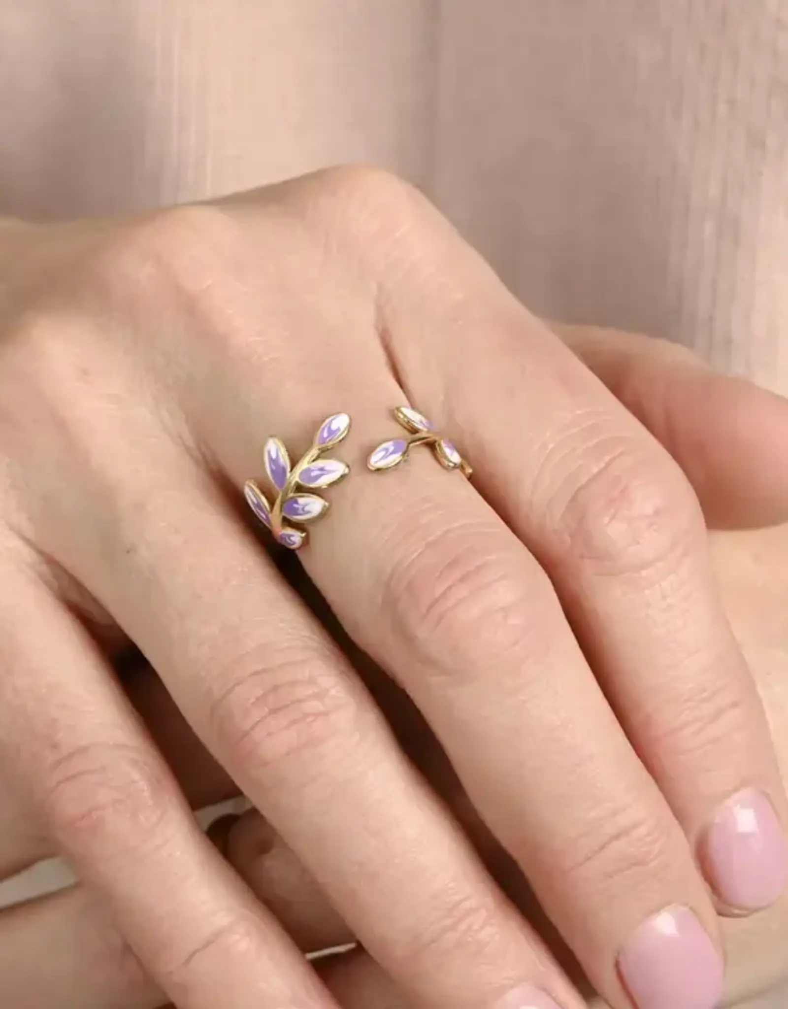 Starfish Project Hope Grows Ring in Lavender