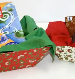 Sustainable Threads Recycled Cotton Gift Hampers - Peppermint Medium
