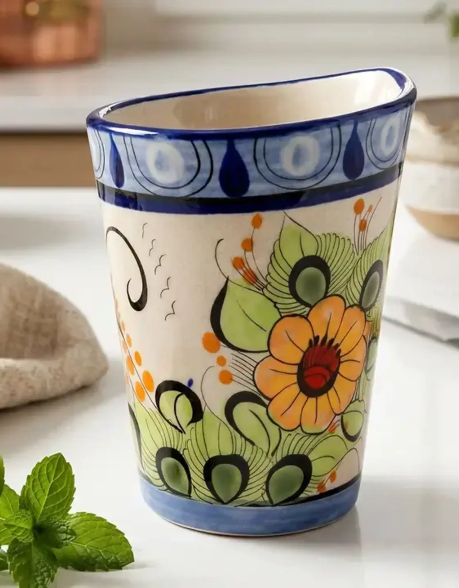 Upavim Crafts Floral Hummingbird Vase