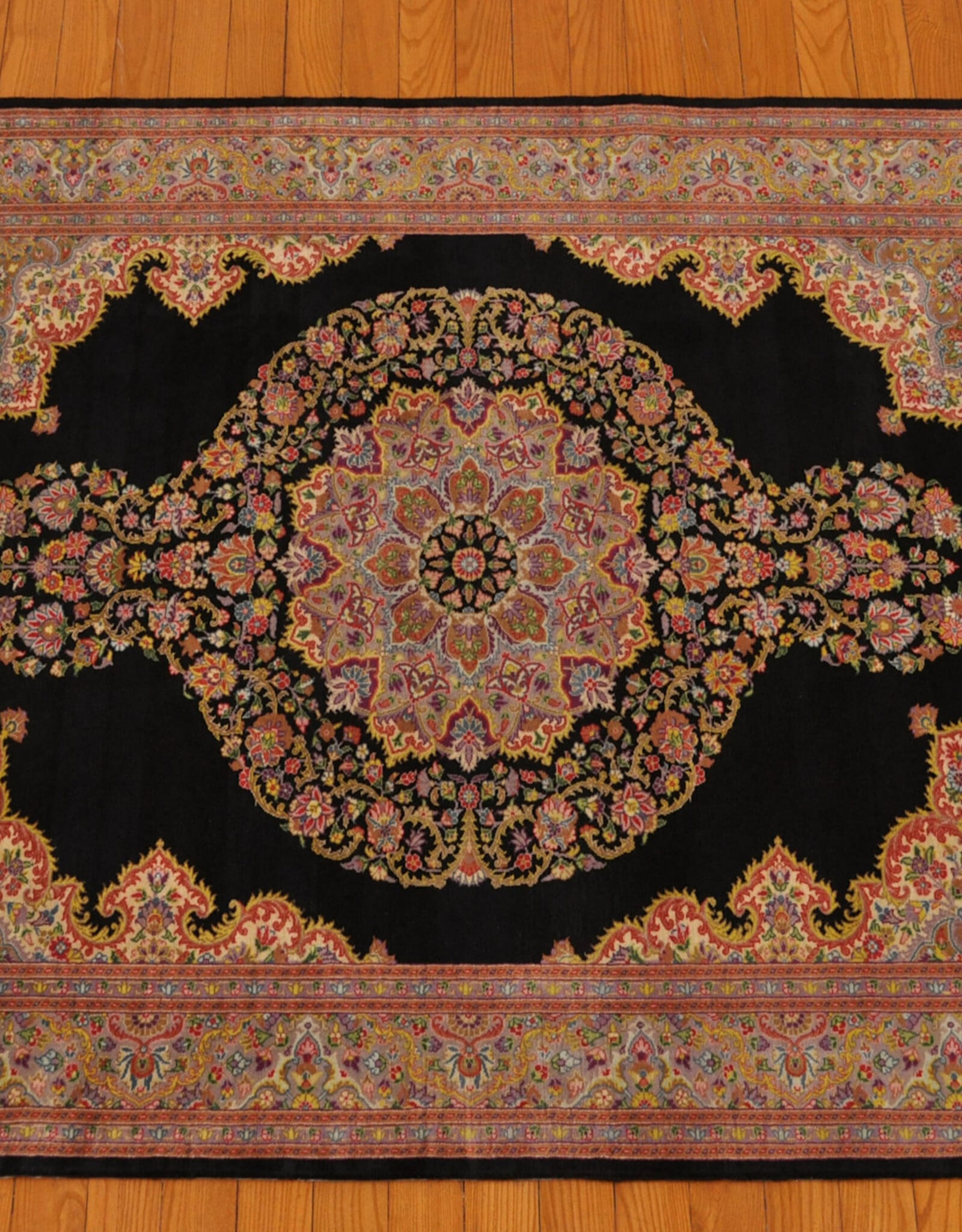 Bunyaad Pakistan 2150794  Black Kerman  4.8 X 7.1