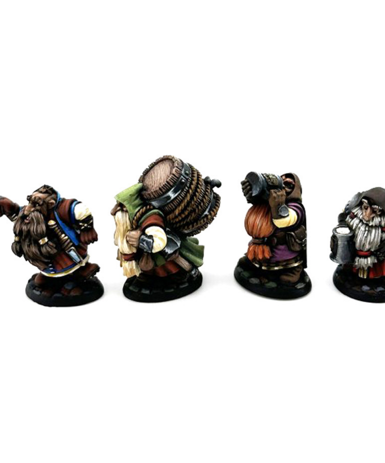 Reaper Miniatures - REM Reaper Miniatures - Legends - Townsfolk - Dwarven Brewmeister & Patrons