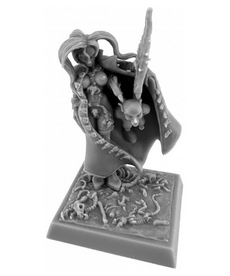 Reaper Miniatures - REM Legends - Chaos Sorceress