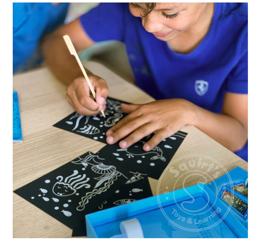 Totally Twilight : Sea life Lantern Scratch Art Set