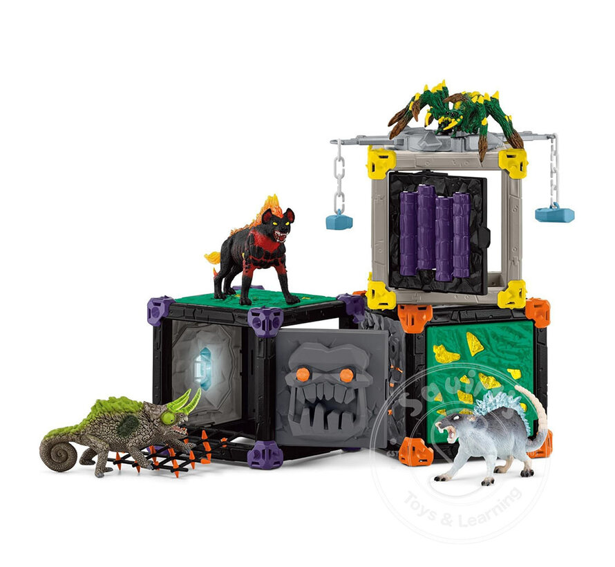 Schleich Eldrador Battle Caves Arena Lava vs Shadow