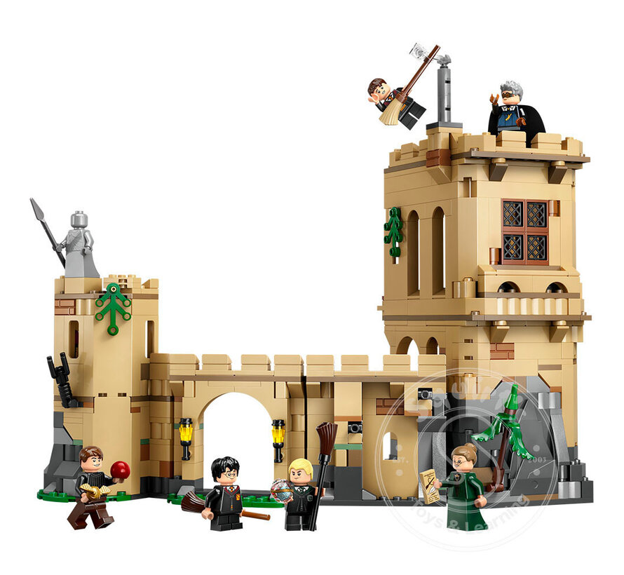 LEGO® Harry Potter Hogwarts™ Castle: Flying Lessons