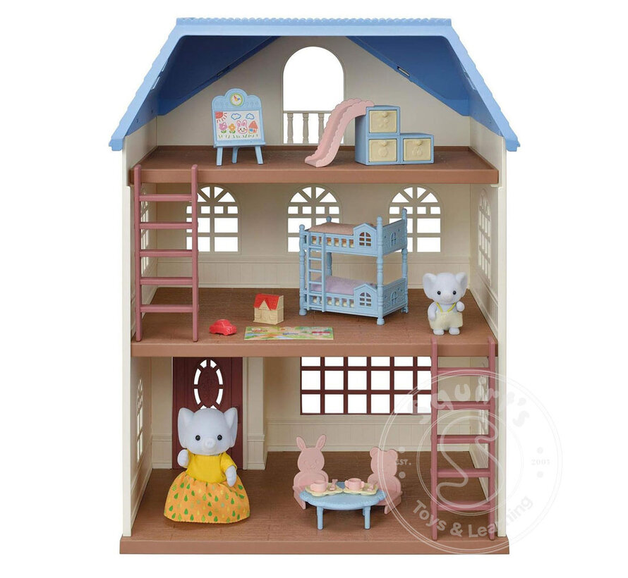 Calico Critters Skyblue Terrace Gift Set