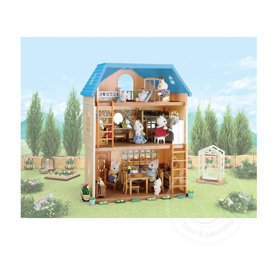 Calico Critters Skyblue Terrace Gift Set