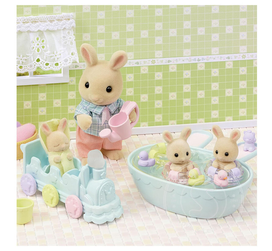 Calico Critters Triplets Baby Bathtime Set