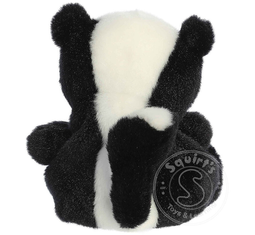 Palm Pals Scout Skunk