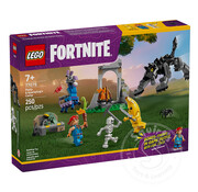 LEGO® LEGO® Fortnite Peely & Sparkplug's Camp