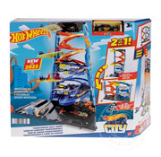 Mattel Hot Wheels City - Transforming Race Tower