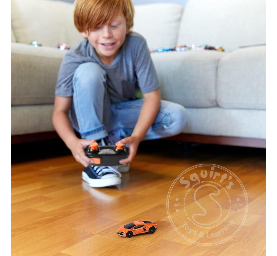 Hot Wheels RC - 1:64 Lamborghini Revuelto