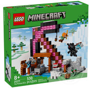 LEGO® LEGO® Minecraft The Pickaxe Mine