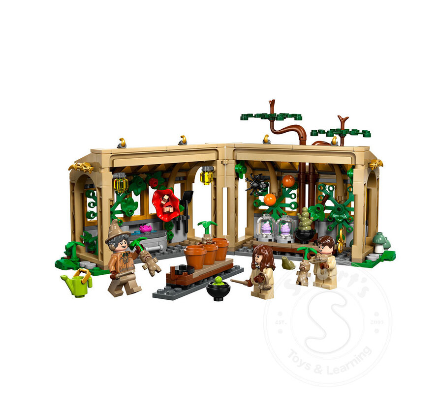 LEGO® Harry Potter Hogwarts™ Castle: Herbology Class