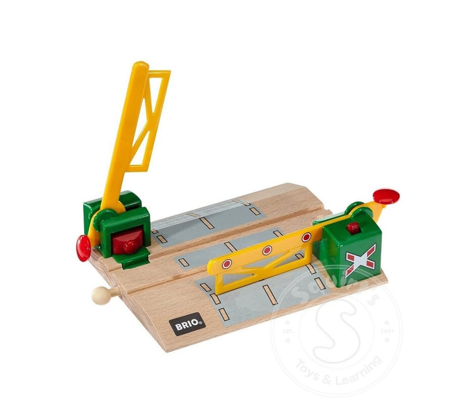 FINAL SALE Brio Magnetic Action Crossing (Damaged Box Only)
