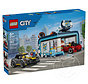 LEGO® City Drive-Through Car Wash
