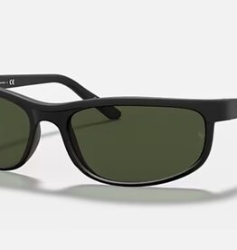 Ray Ban Ray Ban Predator 2 Black/Matte Black Sunglasses G-15 Green