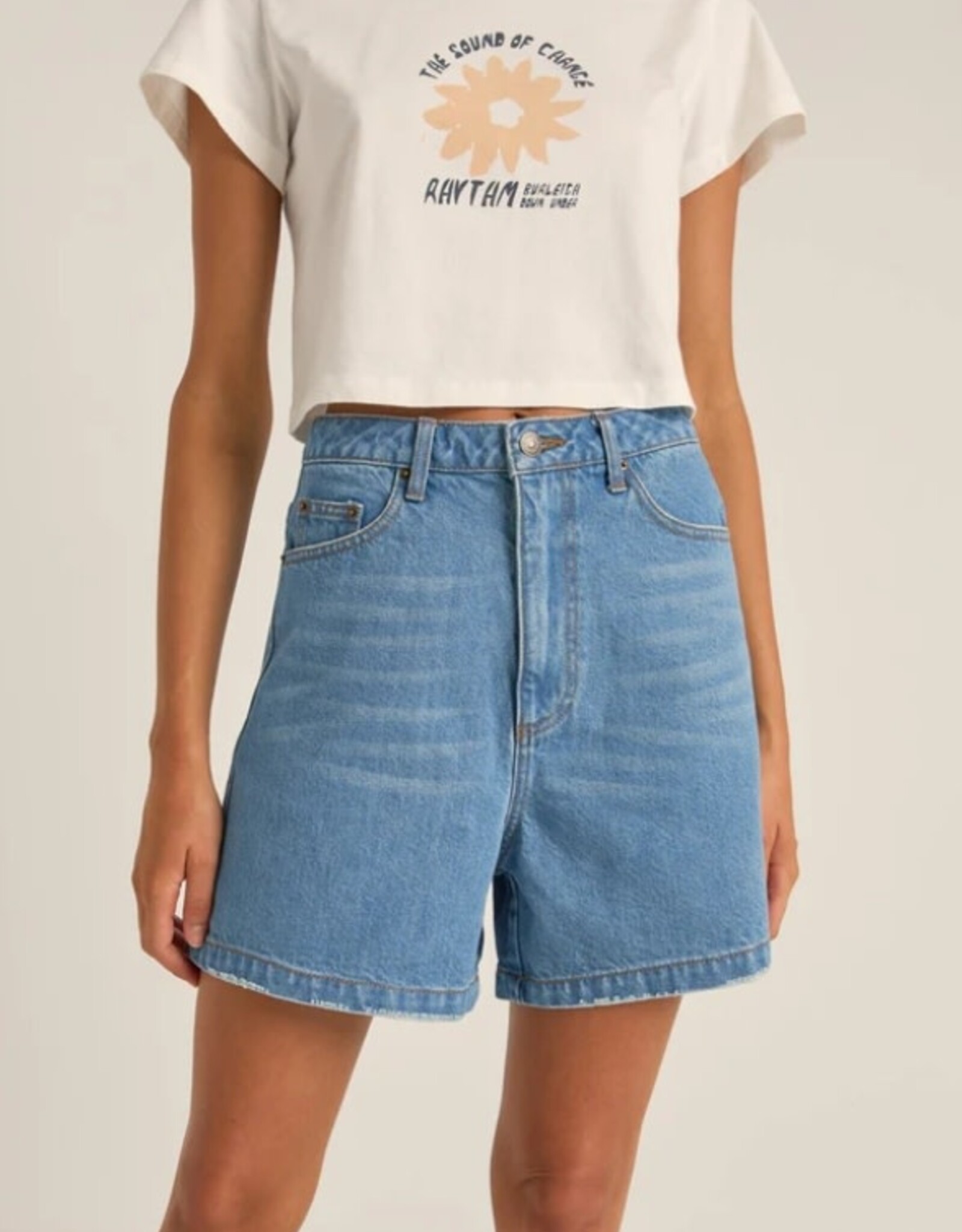 Rhythm Rhythm Daisy Crop Crew Tee White