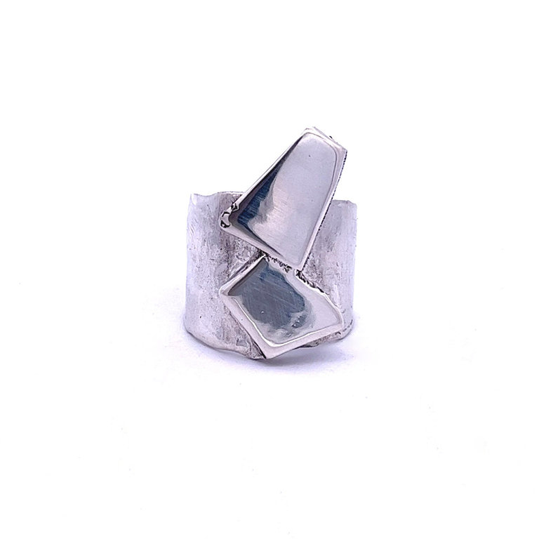 COTTER Sterling Silver IceBerg Ring