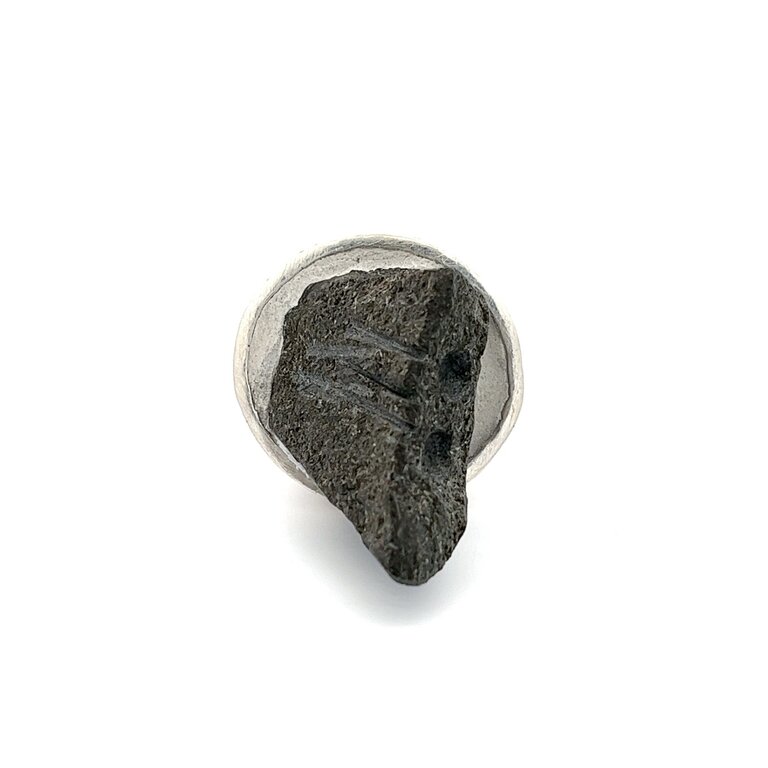 COTTER Noguchi Rock Ring "Museum Series" - Silver, Concrete, Hand Cut Rock
