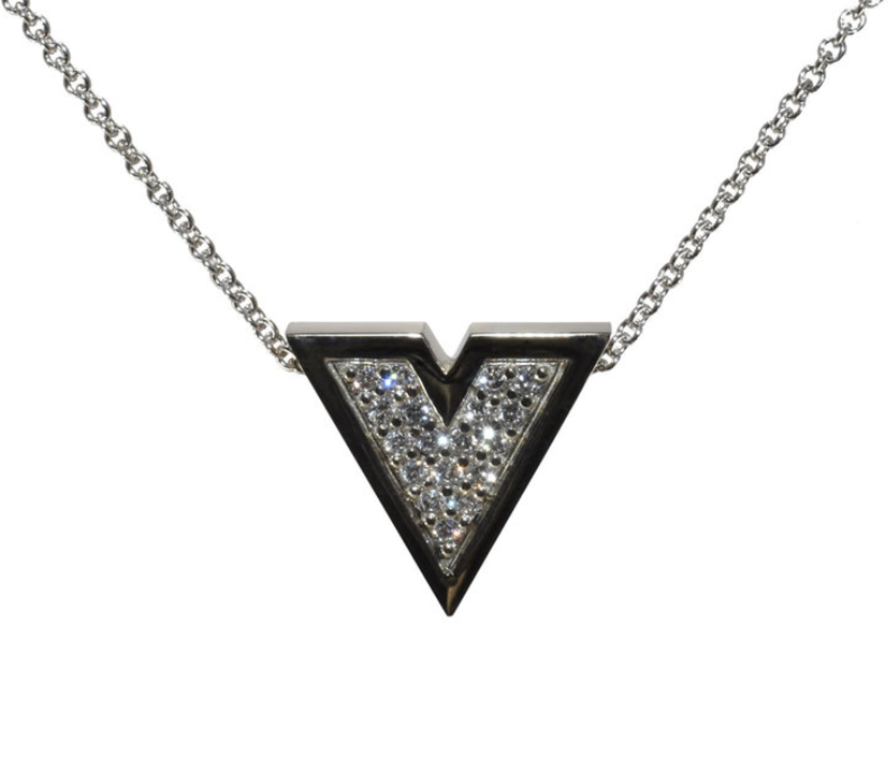 COTTER Small Pavé Vail Heart Necklace