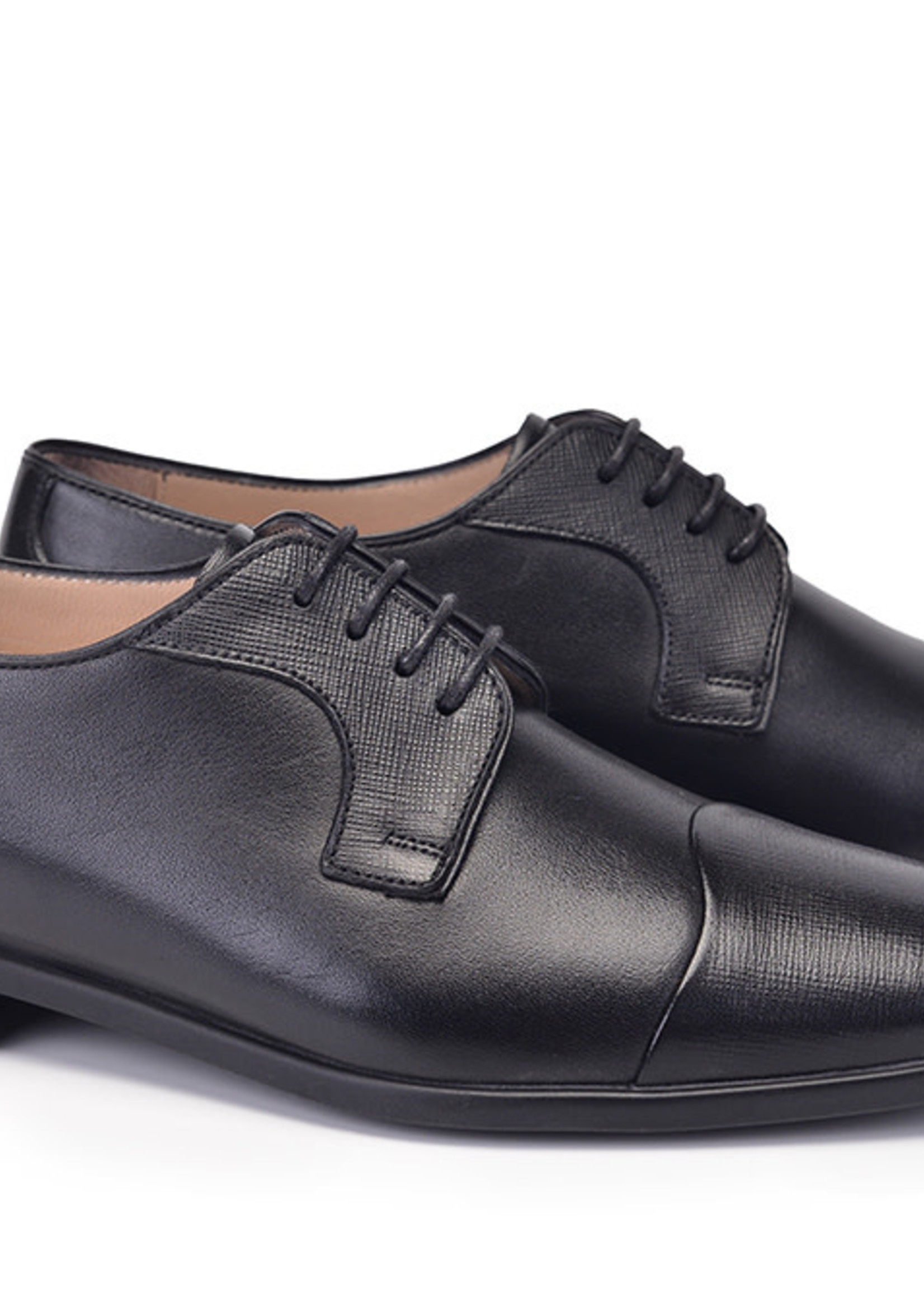 Leather wavy Cap Toe Derby Dress Shoe With Smooth Napa rubber sole tie shoe