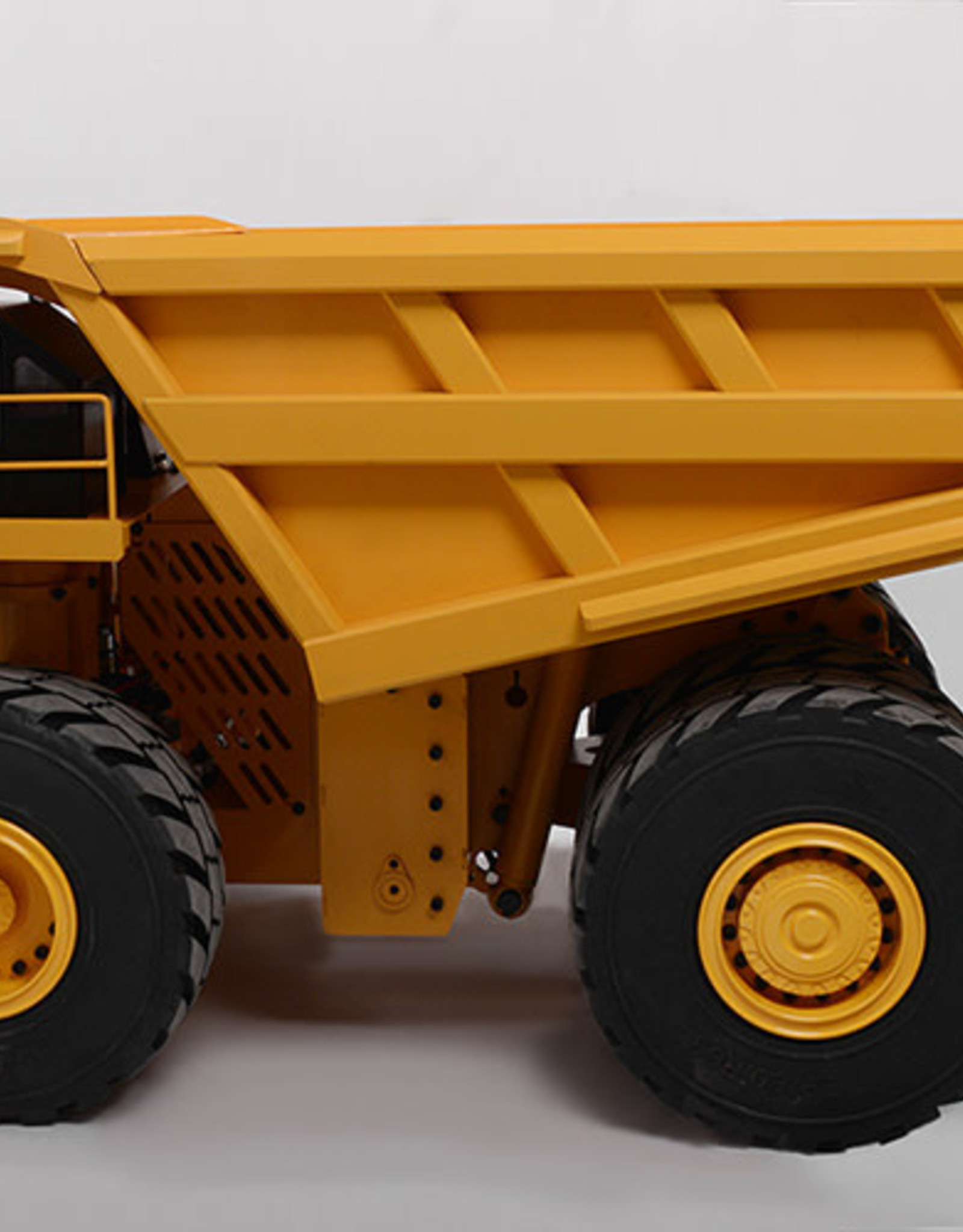 RC4WD RC4WD-VV-JD00020 1/14 Scale Earth Hauler 797F Hydraulic Mining Truck