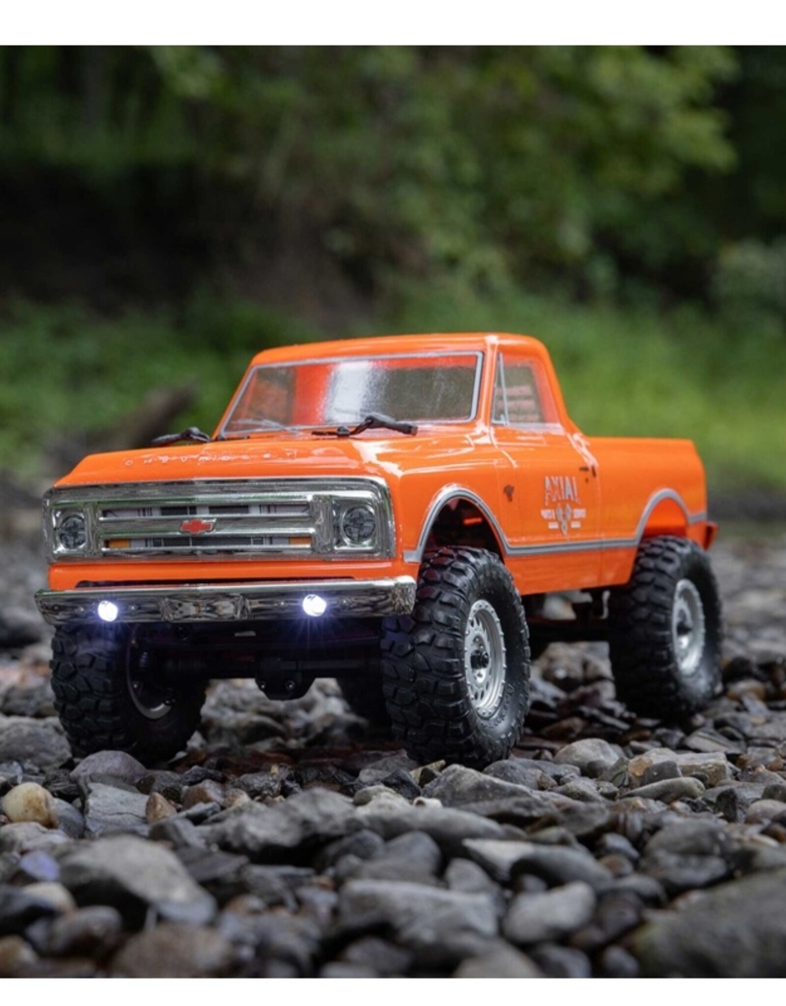 Axial AXI00001V2T3 SCX24 Chevrolet C10 4WD RTR, Orange