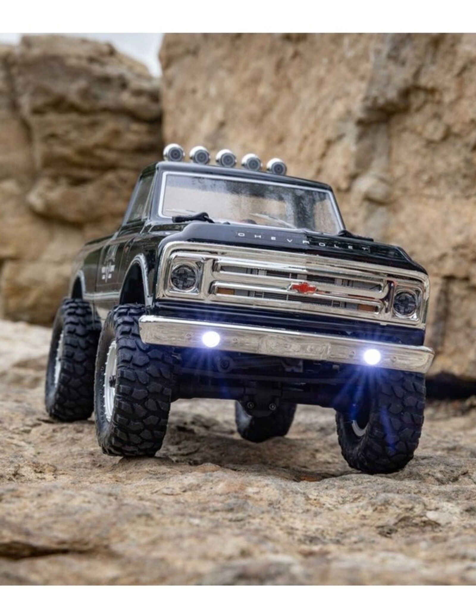 AXI00001V2T4 1/24 SCX24 1967 Chevrolet C10 4WD Brushed Truck