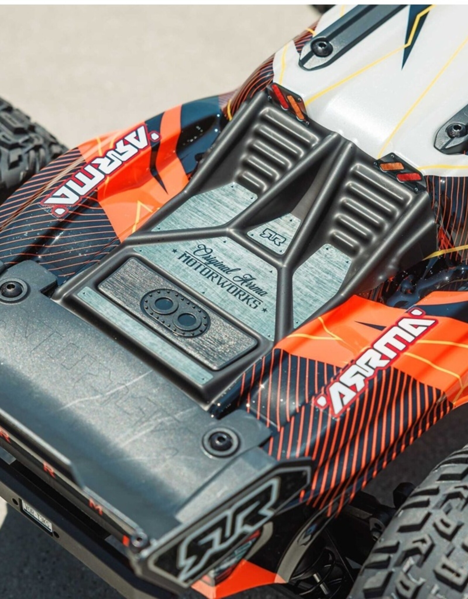 Arrma ARA3205ST1 1/10 VORTEKS MEGA 550 2WD Stadium Truck RTR with Battery & Charger, Orange