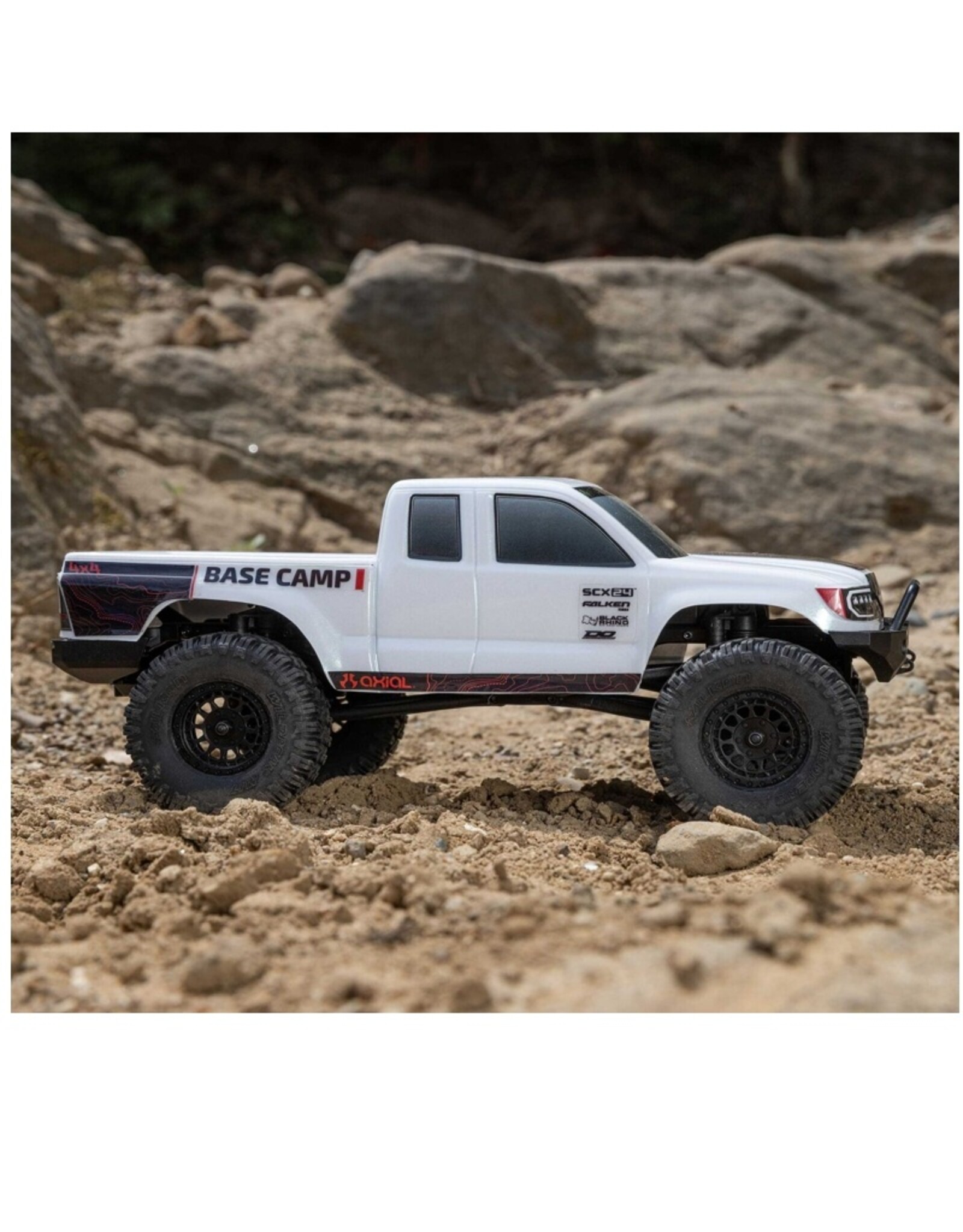 Axial AXI-1219T1 1/24 SCX24 Base Camp 4WD Rock Crawler Brushed RTR with Battery & Charger, White