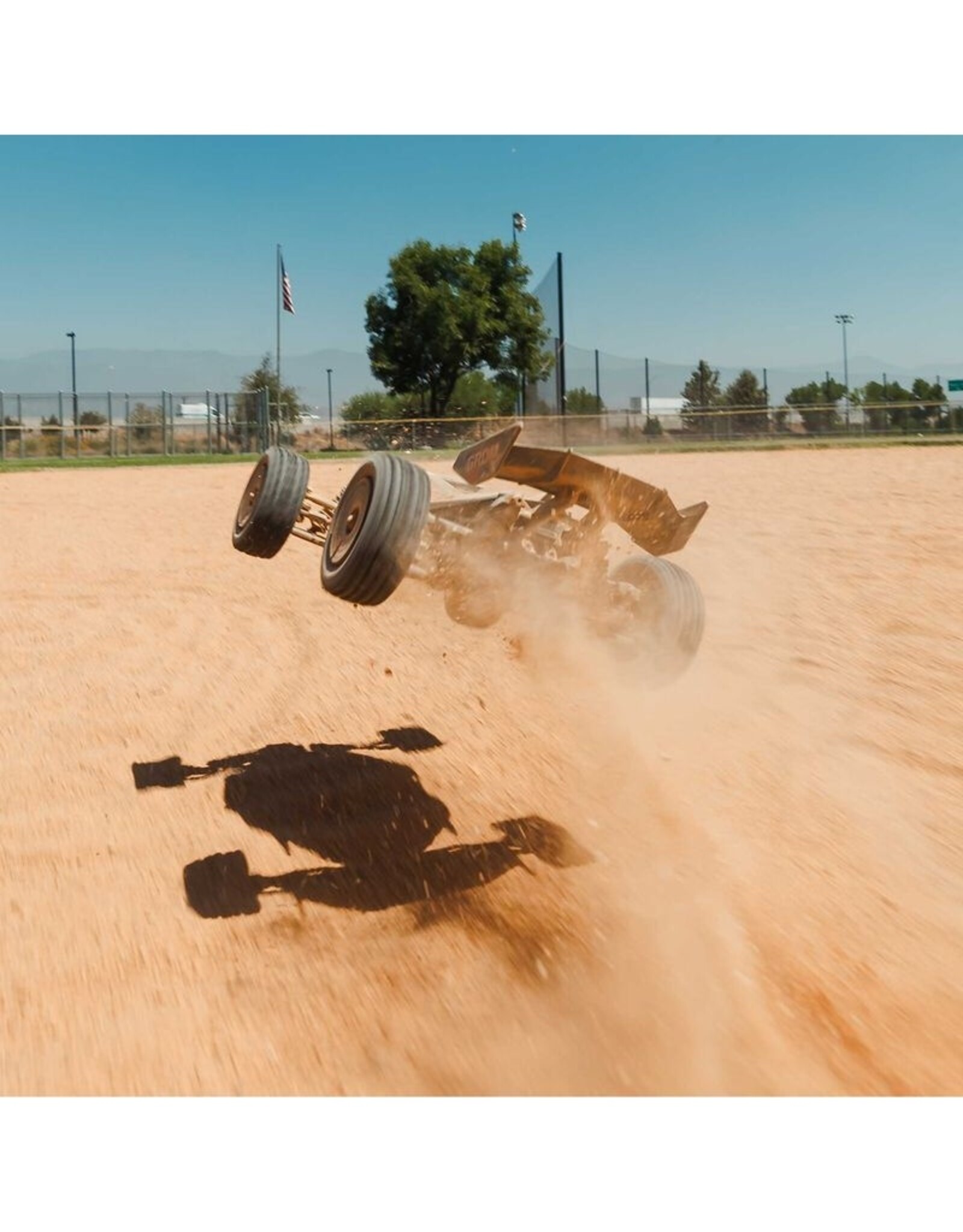 Arrma ARA2306T1 TYPHON GROM BLX 4X4 Small Scale Buggy RTR, Silver