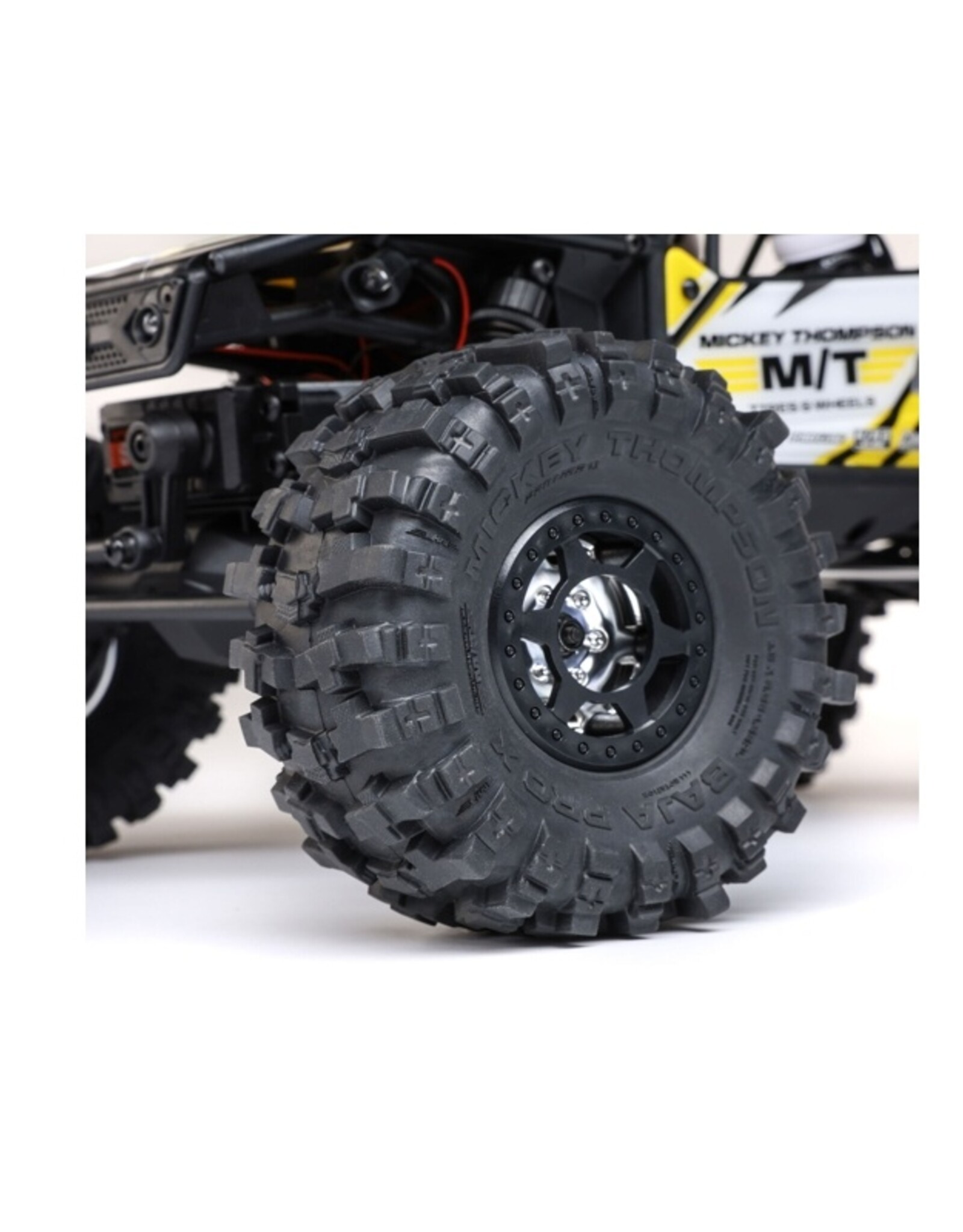 Axial AXI-1750T2 1/18 UTB18 Capra 4WS 4WD Trail Buggy RTR with Battery & Charger, Yellow