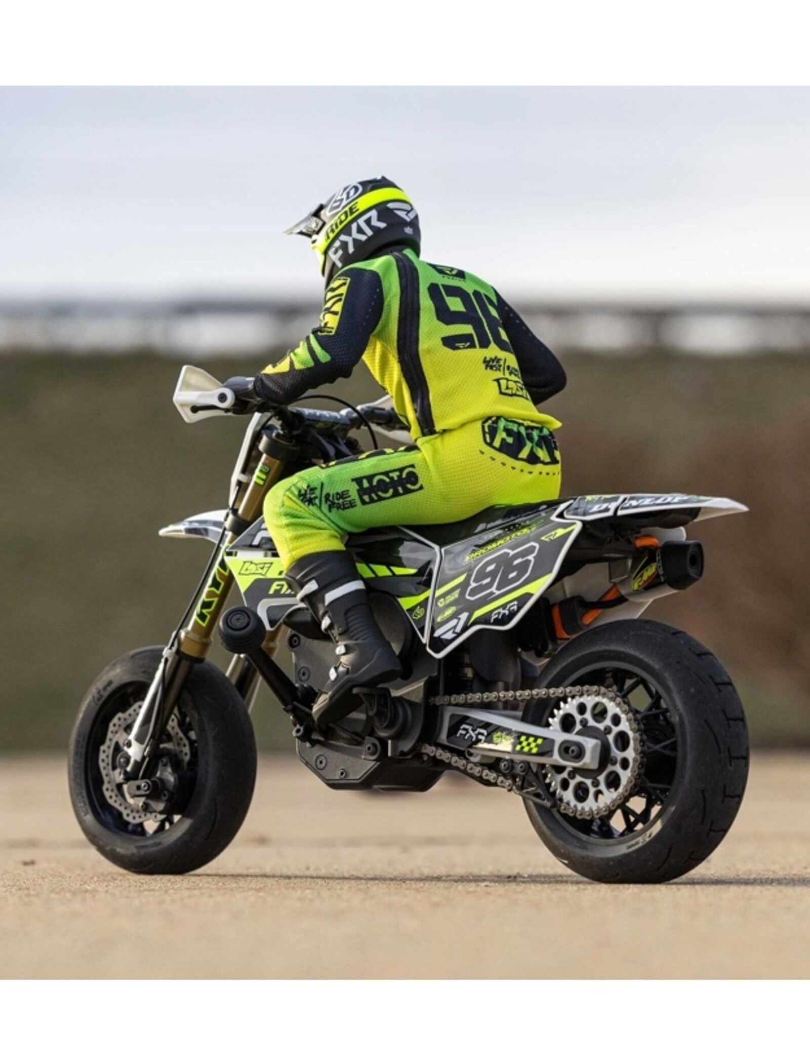 Losi LOS-2310 1/4 Promoto-SM FXR Supermoto Motorcycle RTR (Battery and Charger Included), White