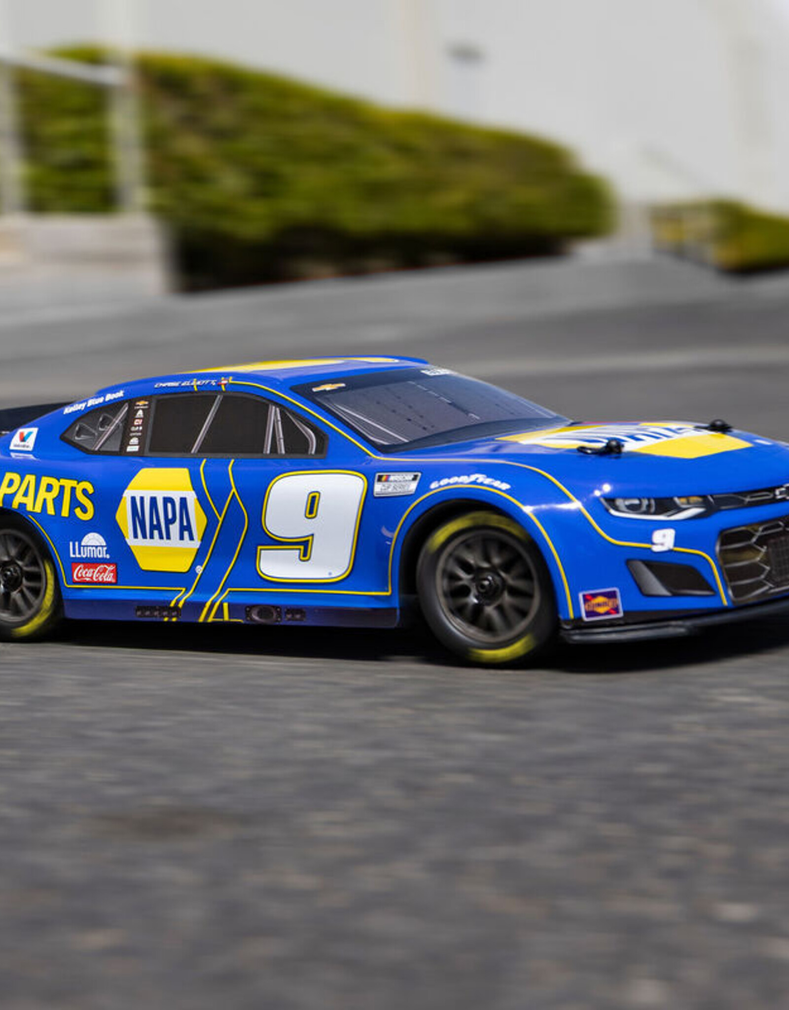 Losi LOS1122509 1/12 NASCAR RC Racecar Chase Elliot No. 9 NAPA 2025 Chevrolet Camaro ZL1 2S AWD RTR Brushed On-Road (Battery & Charger Included)