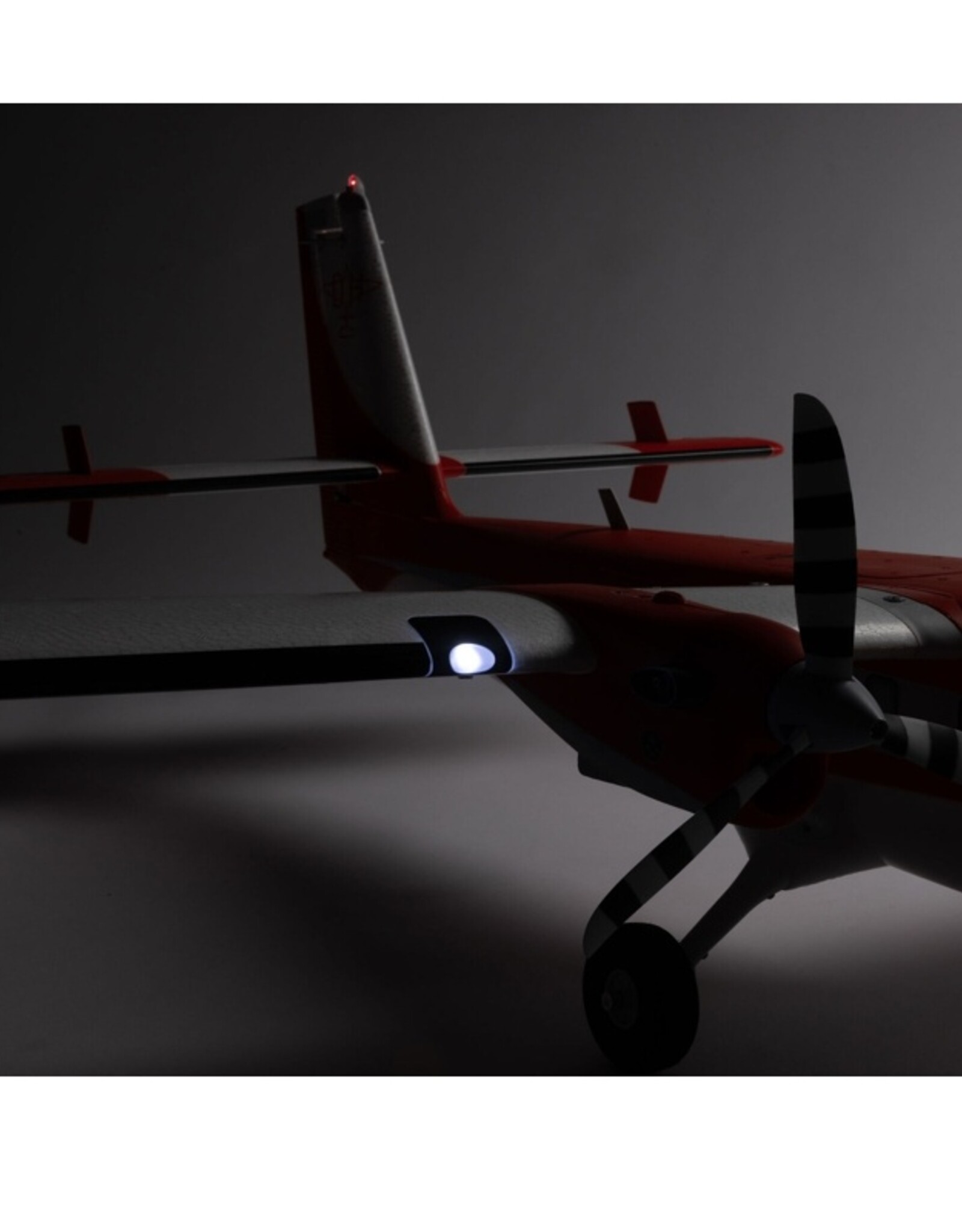 eflite EFL32050 DHC-6 Twin Otter 1.4m BNF Basic with AS3X+ and SAFE Select