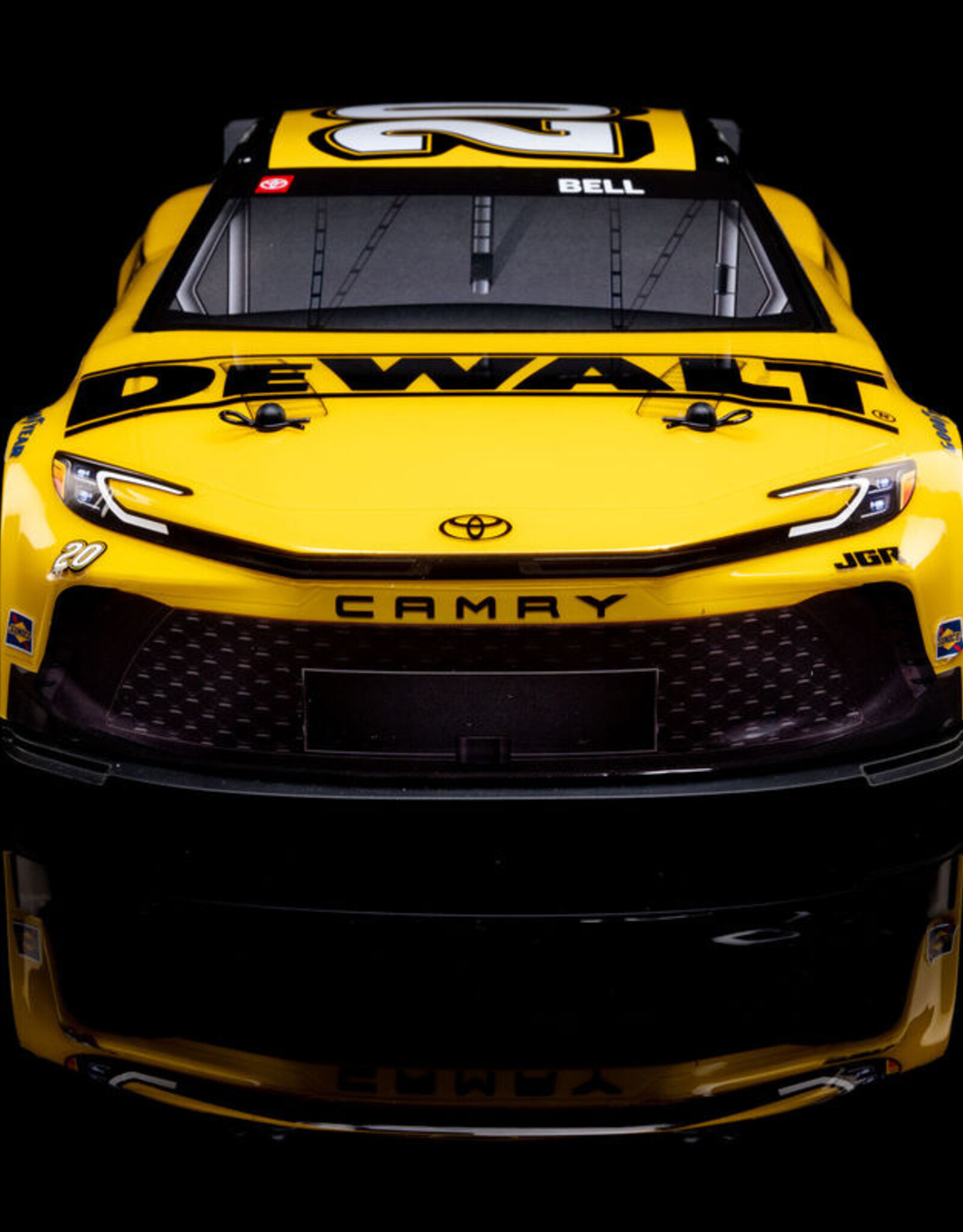 Losi LOS1122520 1/12 NASCAR RC Racecar Christopher Bell No. 20 DeWalt 2025 Toyota Camry 2S AWD RTR Brushed On-Road (Battery & Charger Included)