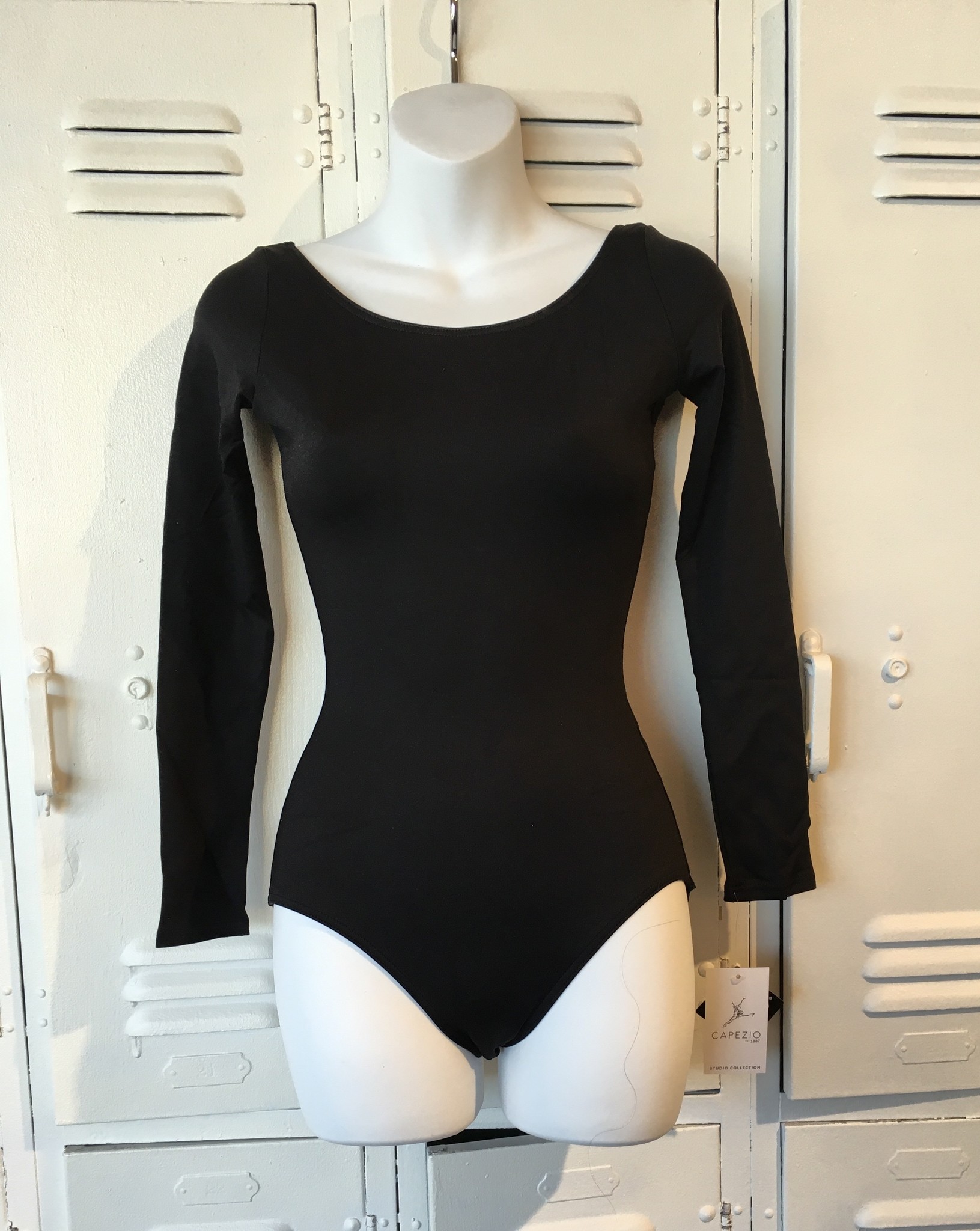 STUDIO COLLECTION PINCHED BACK LONG SLEEVE LEOTARD Attitudes