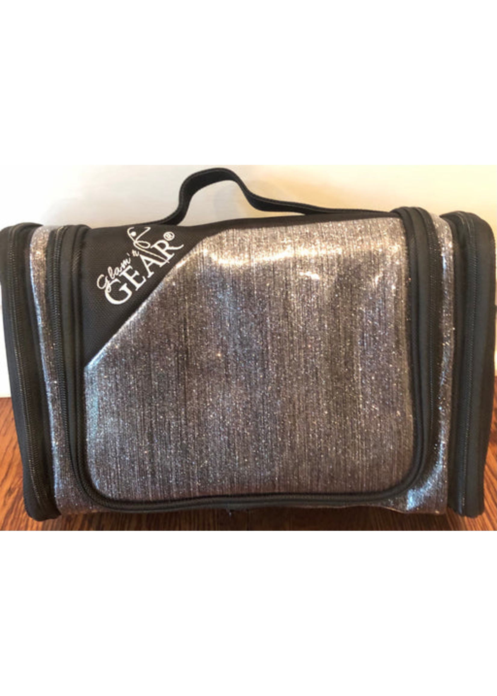 GLAM'R GEAR GLAM'R GEAR HANGING FOLDING TRAVEL COSMETIC ACCESSORY BAG