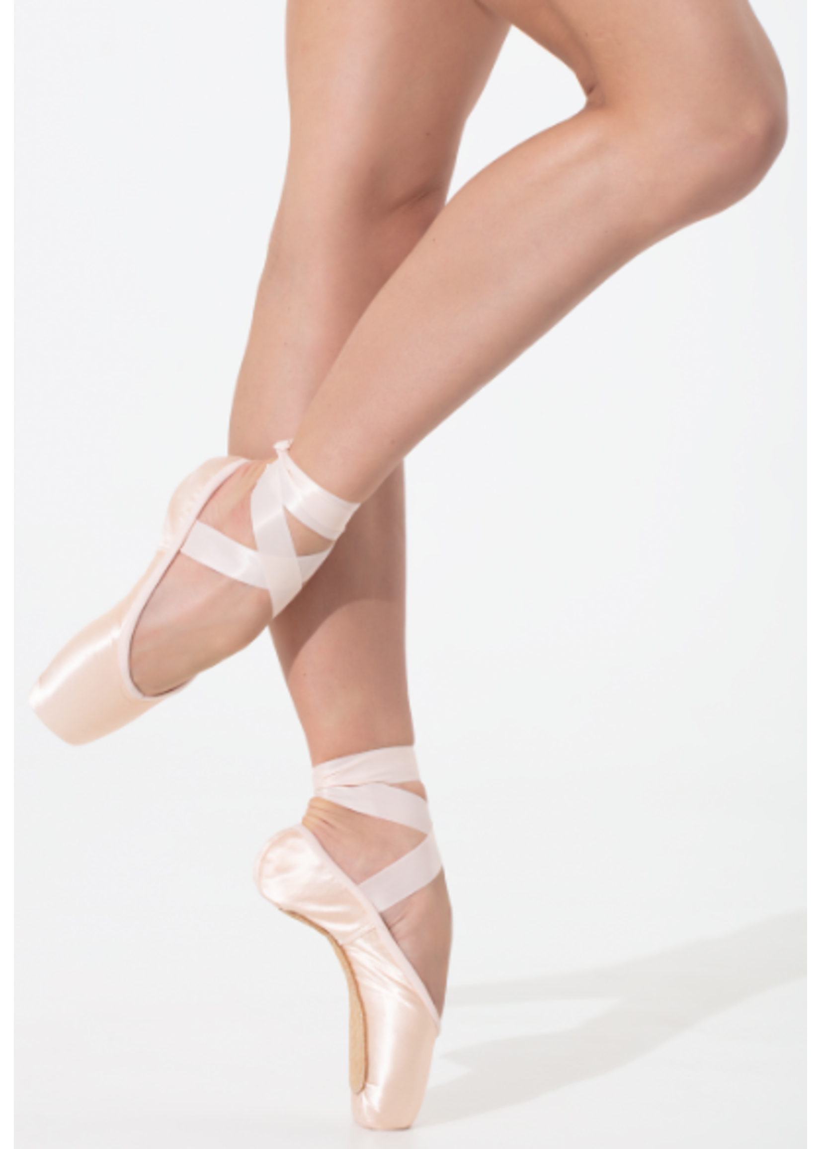NIKOLAY VICTORY POINTE SHOE