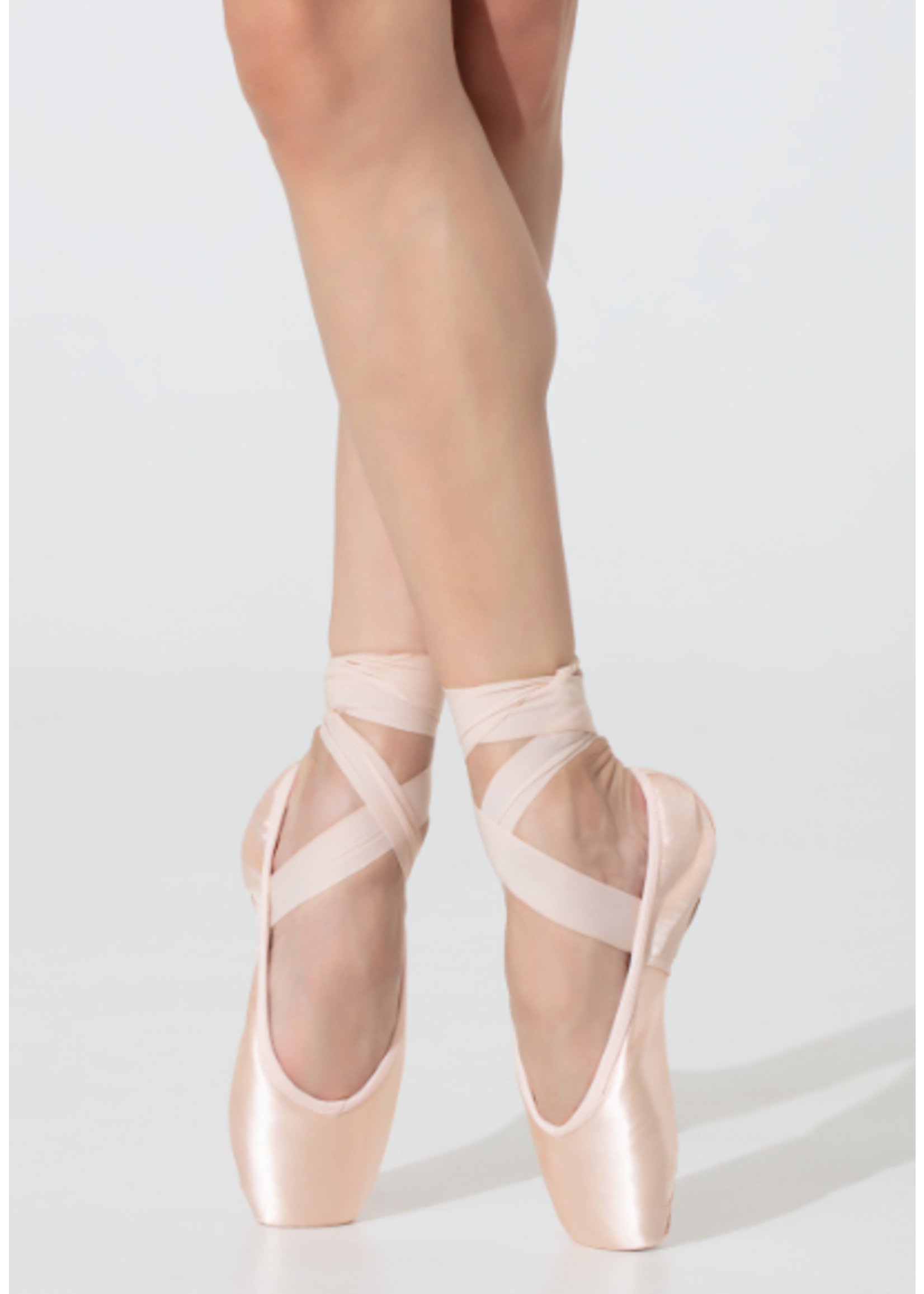 NIKOLAY STREAM POINTE SHOE