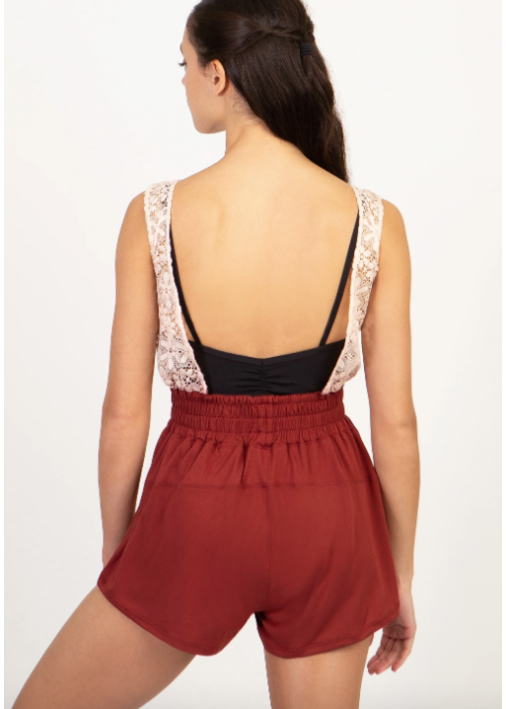 SUFFOLK 6011 FLOWER CROCHET SQUARE BACK ROMPER