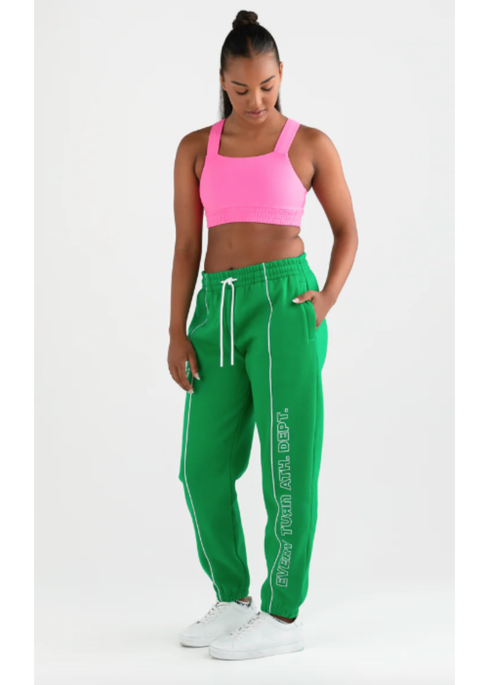EVERY TURN 6035 SQUAD PIPED TRACKIE SWEATPANT