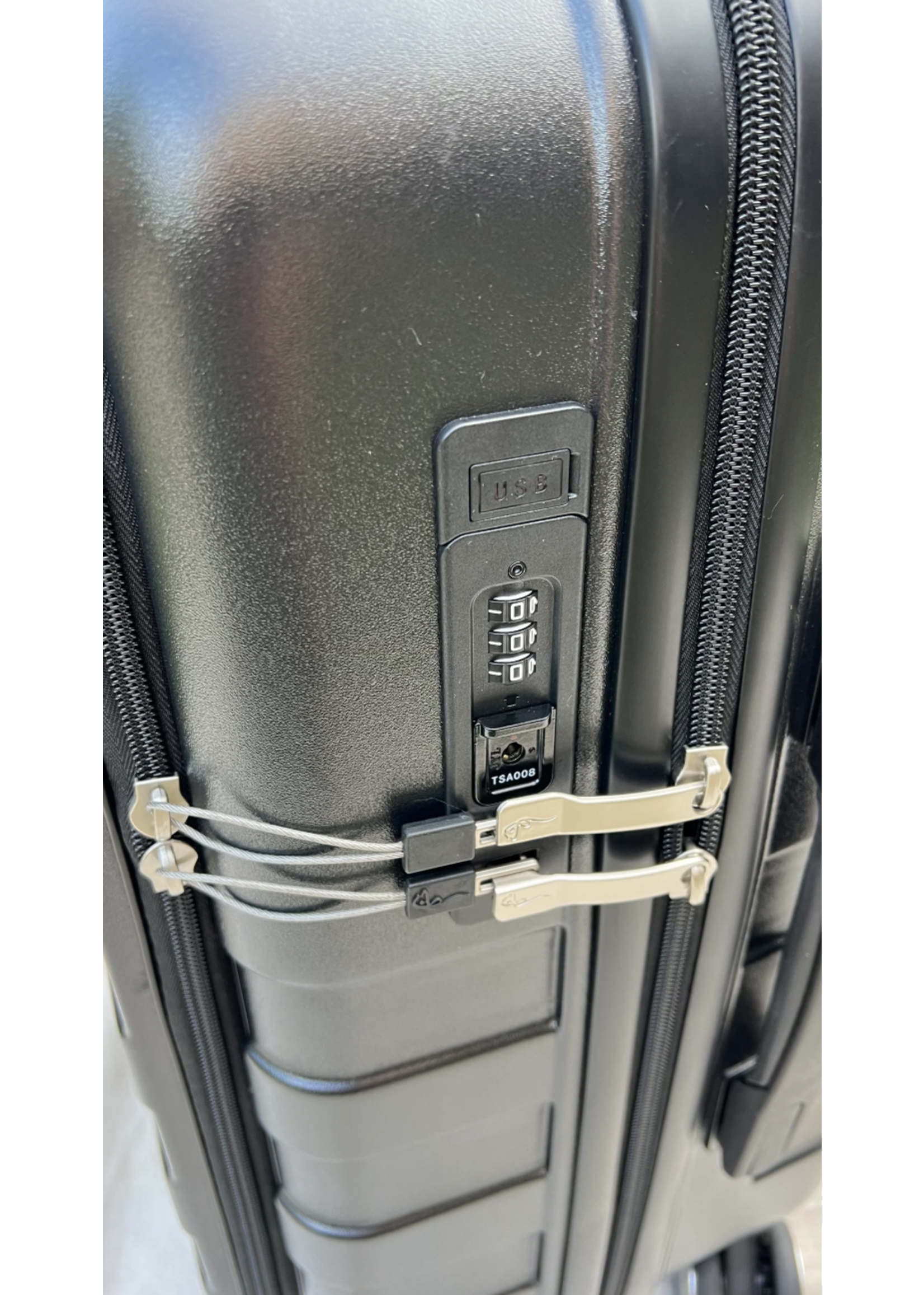GLAM'R GEAR GLAM'R GEAR JOURNEY STATION 3 PIECE TRAVEL BAG SET