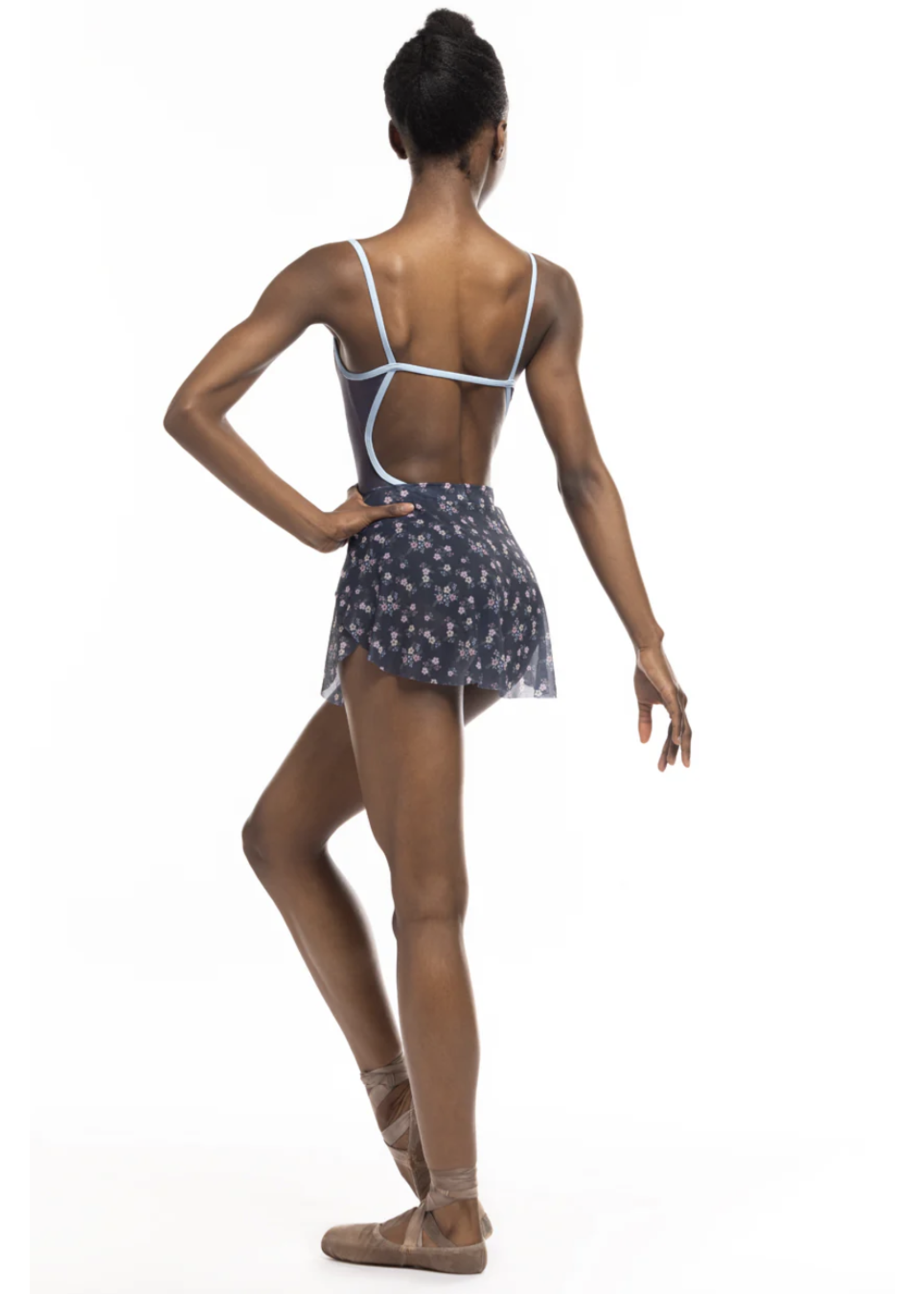 ELEVÉ PETAL BREATHABLE MESH PULL ON SKIRT