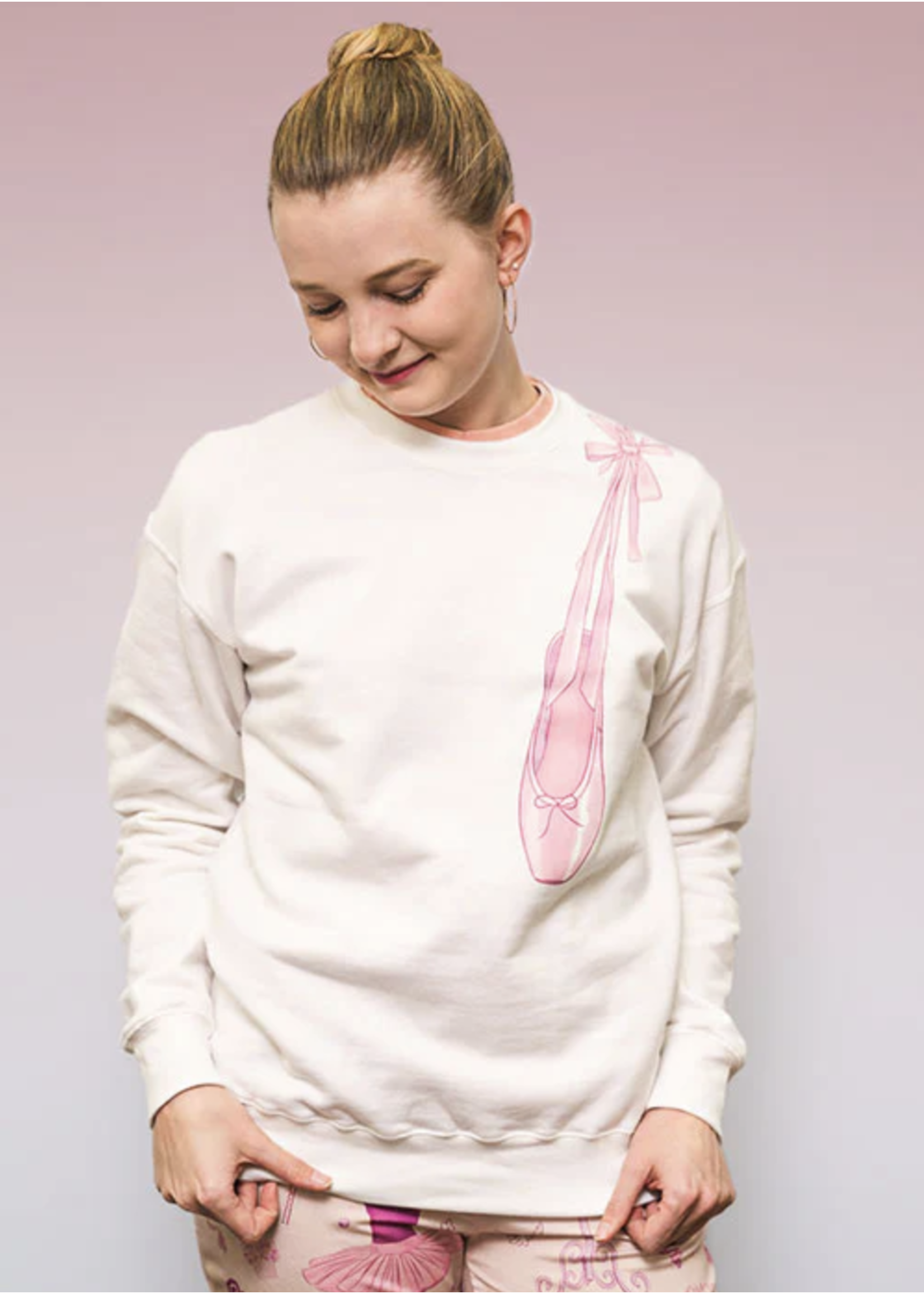 COVET DANCE EMBROIDERED PULLOVER SWEATSHIRT